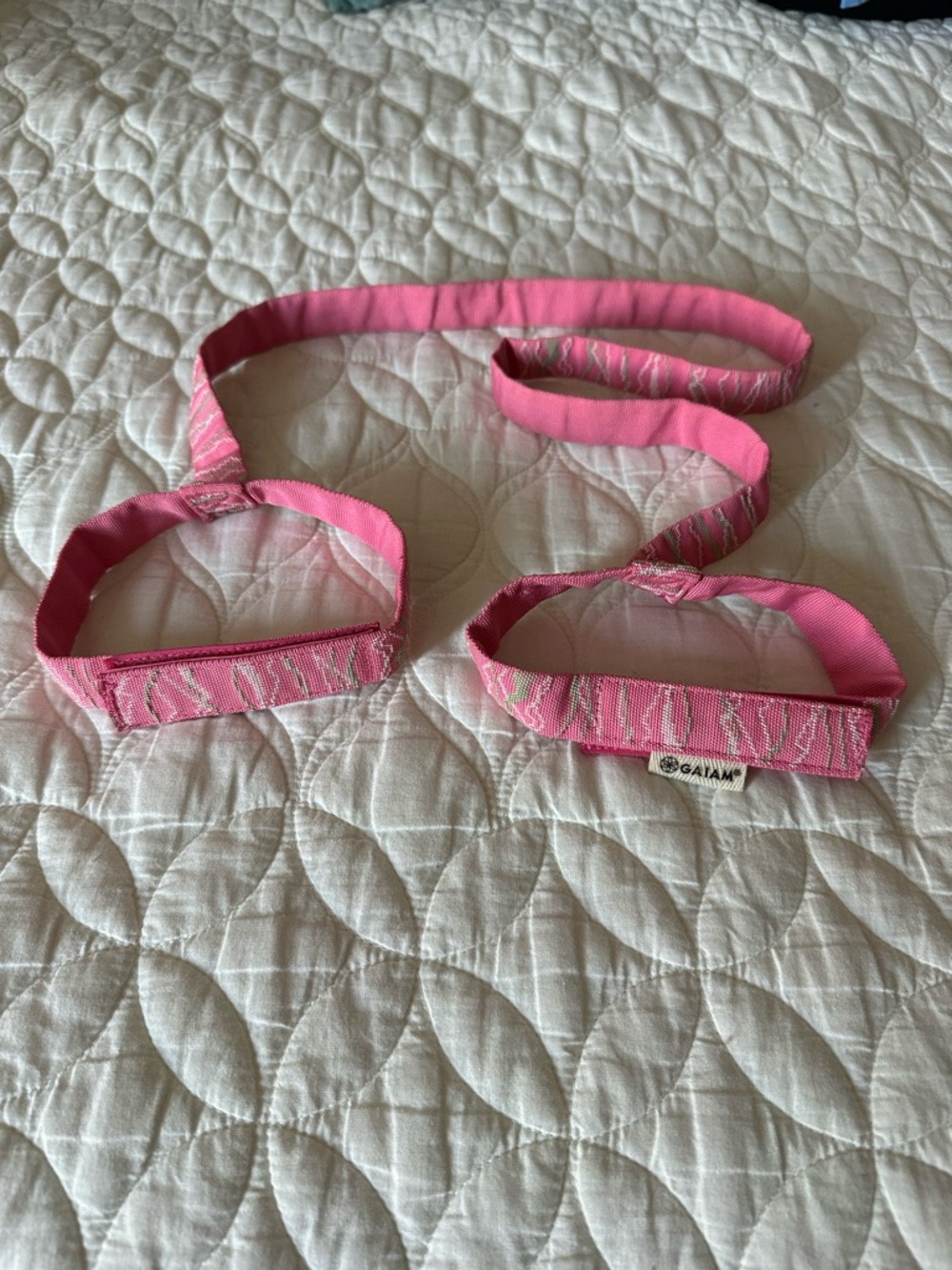 GAIAM Pink Patterned Yoga Strap - Picture 2 of 3